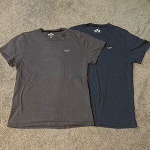Bundle of 2 men’s Hollister shirts